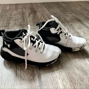 Boys Under Armour Shoes